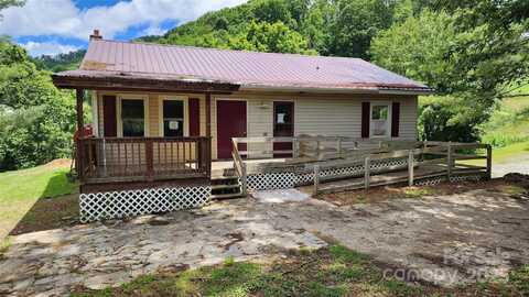 803 Sam Eller Road, Elk Park, NC 28622
