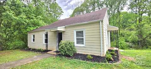 440 27th Street Place SW, Hickory, NC 28602