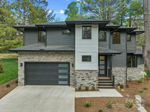 512 Tenth Street, Black Mountain, NC 28711