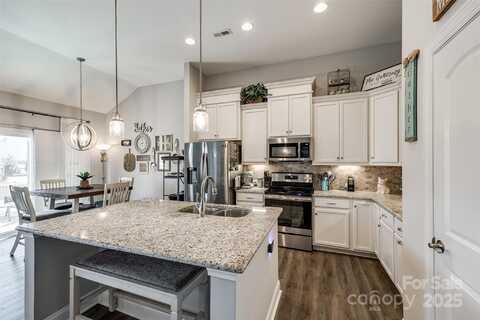1024 Mayapple Way, Belmont, NC 28012