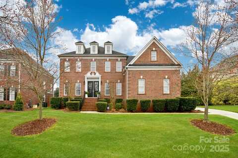 548 Fairwoods Drive, Huntersville, NC 28078