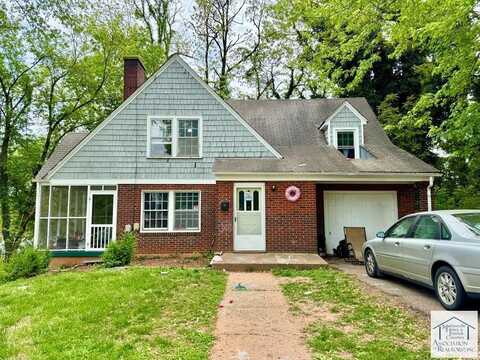 108 Fairy Street, Martinsville, VA 24112