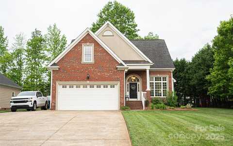 260 Ingonish Drive, Gastonia, NC 28056