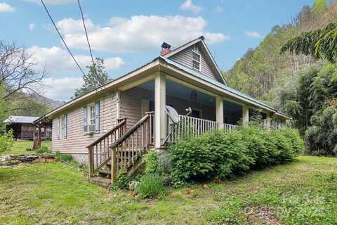 1064 Water Wheel Cove, Clyde, NC 28721