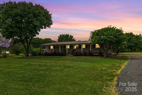 6813 Rebel Road, Marshville, NC 28103