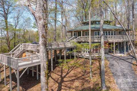 39 Tatham Road, Hendersonville, NC 28792