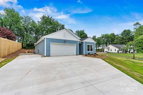 3567 Farmfield Drive, Claremont, NC 28610