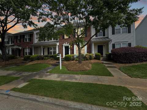 8326 Shinkansen Drive, Charlotte, NC 28213
