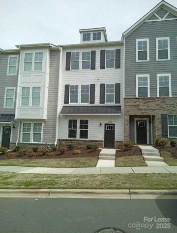 1033 Naples Drive, Davidson, NC 28036