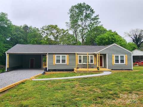 501 N Hawthorne Street, Mount Holly, NC 28120