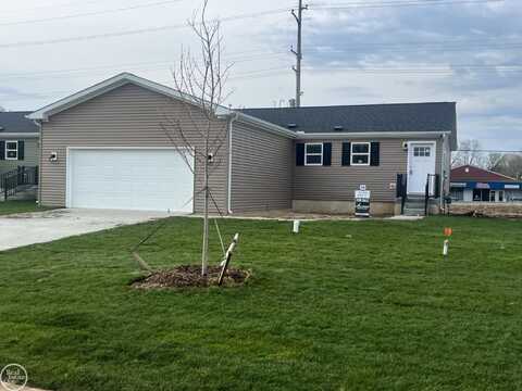 4101 Sugar Maple, Flint, MI 48506