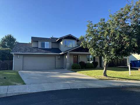 2415 NW Antler Court, Redmond, OR 97756