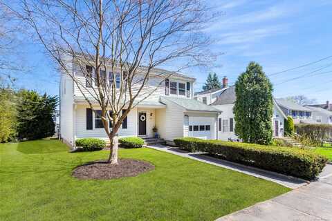 65 Edgewood Avenue, Stamford, CT 06907