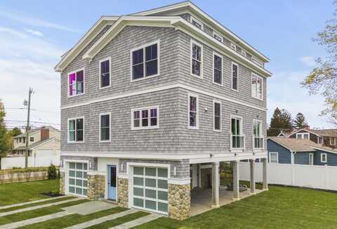 2 Old South Cove Road, Old Saybrook, CT 06475