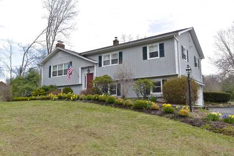 665 Jeremy Swamp Road, Southbury, CT 06488