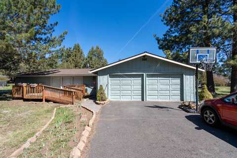 20580 Klahani Drive, Bend, OR 97702
