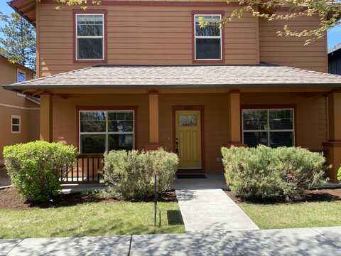 62761 Hawkview Road, Bend, OR 97701
