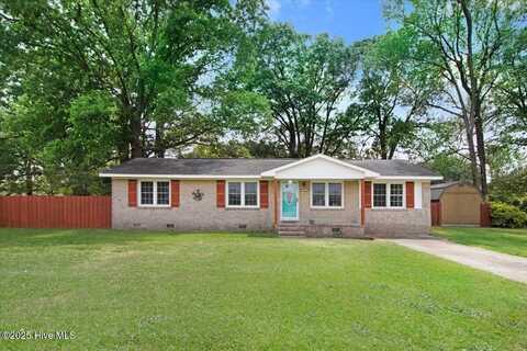 1975 Oakwood Drive, Kinston, NC 28504