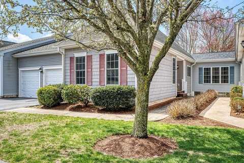 5 Lindsey Ln, Grafton, MA 01560