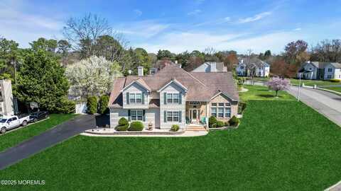 31 Woodview Drive, Howell, NJ 07731