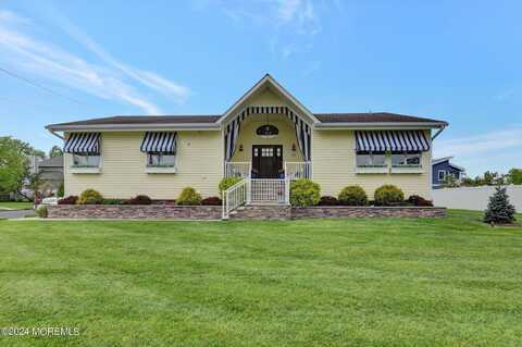 508 Port Au Peck Avenue, Oceanport, NJ 07757
