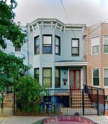 294 Autumn Avenue, Brooklyn, NY 11208