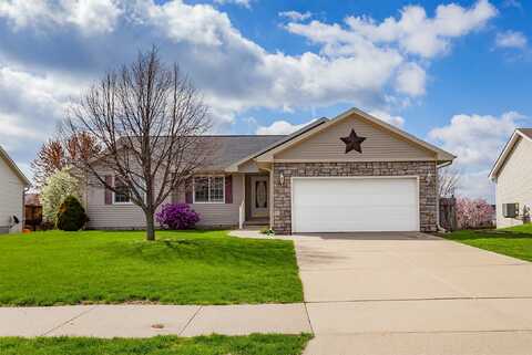 6125 Goldfinch Drive, Pleasant Hill, IA 50327