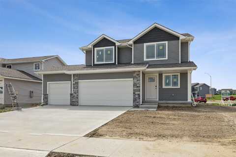 4215 NW 17th Court, Ankeny, IA 50023