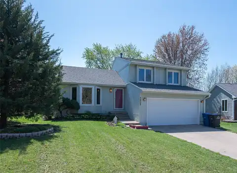 4808 Palm Avenue, Des Moines, IA 50310