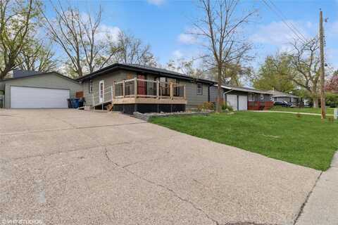 7340 Southview Drive, Des Moines, IA 50315