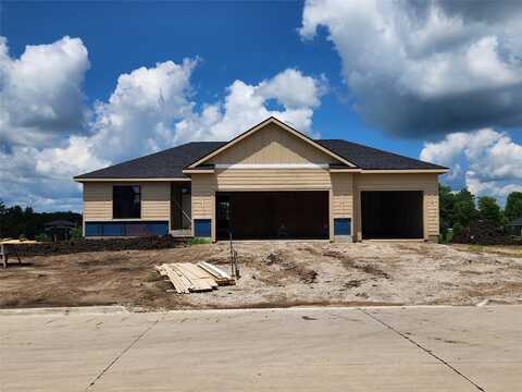 530 Walnut Drive, Huxley, IA 50124