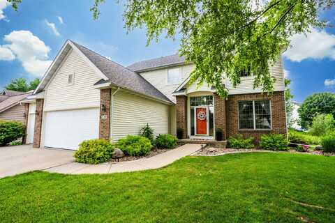 748 76th Street, West Des Moines, IA 50266