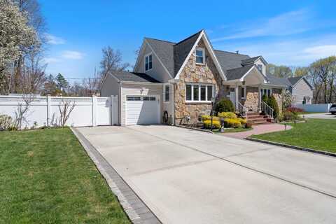 200 Renison Drive, Westbury, NY 11590