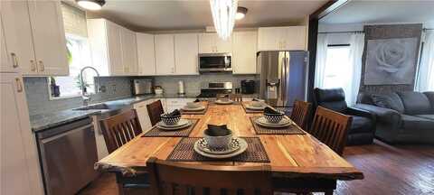 27 Birch Lane, Livingston Manor, NY 12768
