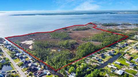 000 Bingoose Lane, Lynn Haven, FL 32444