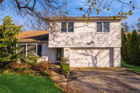 1030 Cedarhurst Street, North Woodmere, NY 11581