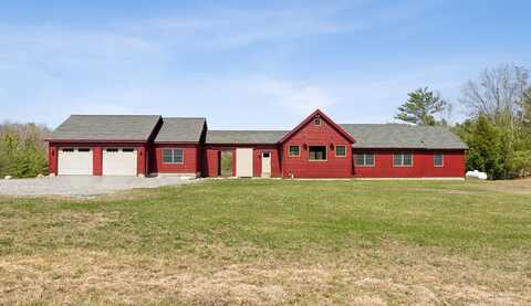 25 Cumberland Road, North Yarmouth, ME 04097