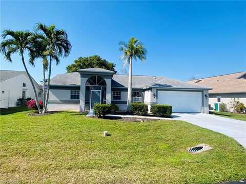 1175 Moon Lake, NAPLES, FL 34104