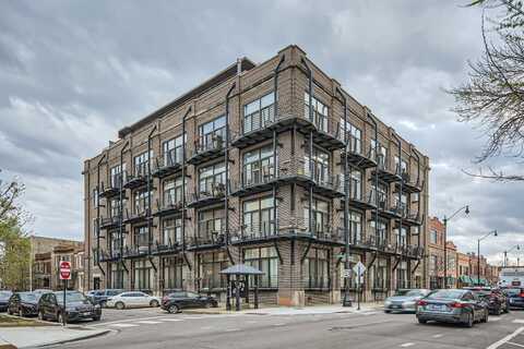 2735 W Armitage Avenue, Chicago, IL 60647