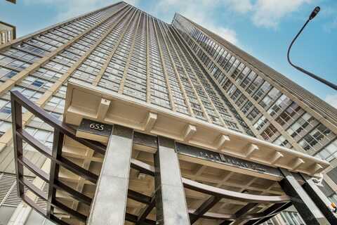 655 W Irving Park Road, Chicago, IL 60613