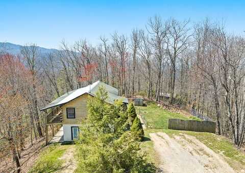 173 Blizzard Rdg, Maggie Valley, NC 28751