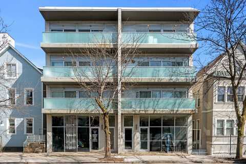 2624 W Armitage Avenue, Chicago, IL 60647