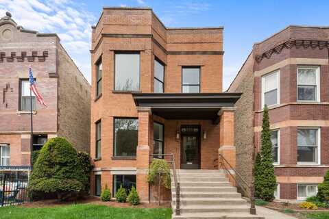 3804 N Leavitt Street, Chicago, IL 60618