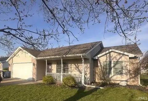 902 Trail Road, Auburn, IN 46706