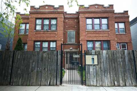 4240 W Henderson Street, Chicago, IL 60641