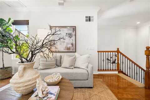 21359 Estepa Circle, Huntington Beach, CA 92648