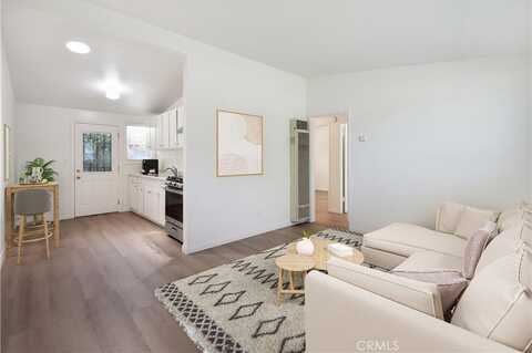 247 E 18th Street, Costa Mesa, CA 92627