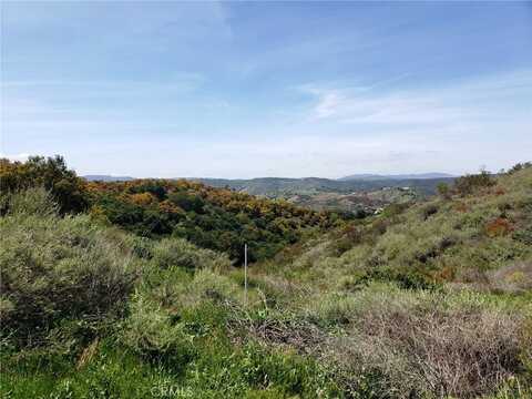8 La Cruz Drive, Temecula, CA 92590