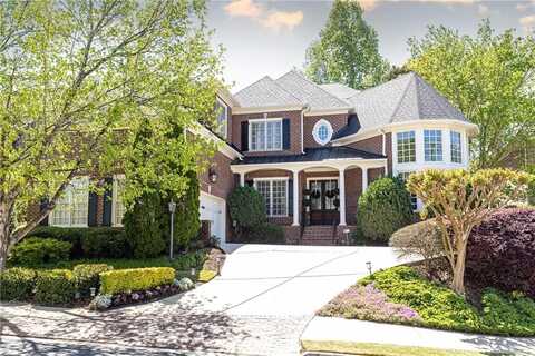 825 Glengate Place, Atlanta, GA 30328