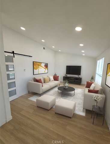 19110 Avenue Of The Oaks, Newhall, CA 91321